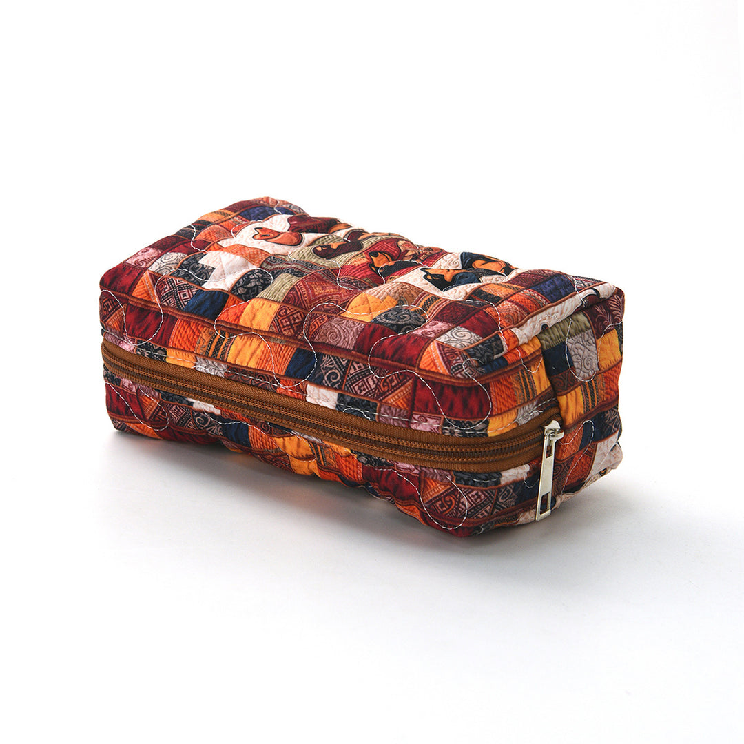 Cosmetic pouch with colorful animal design Bowlift