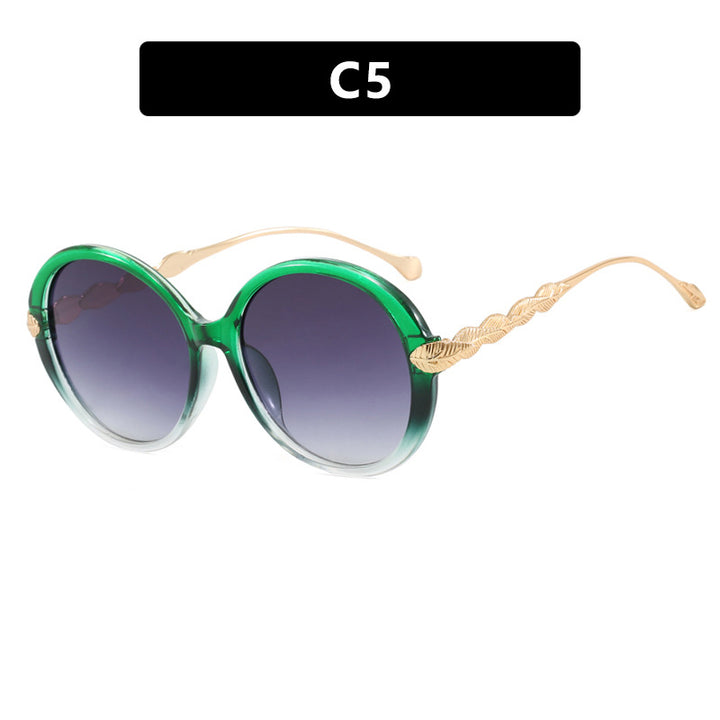 Ladies large round sunglasses with decorative metal accents Bowlift