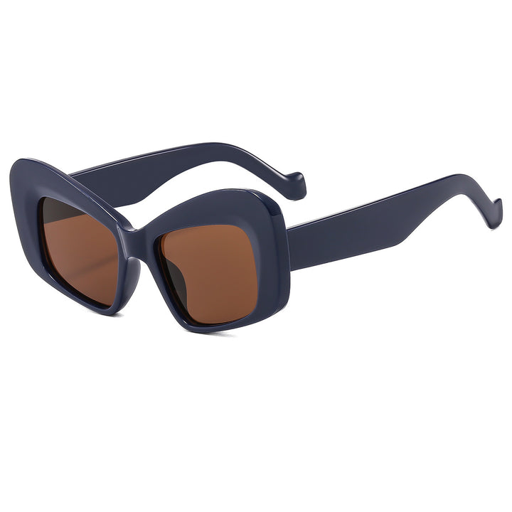 Ladies Fashion Sunglasses in Vintage Style Bowlift