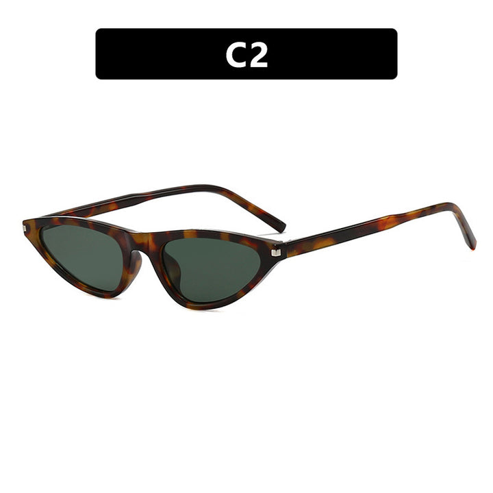 Ladies Cat-Eye Sunglasses with elegant plastic frame and UV protection Bowlift