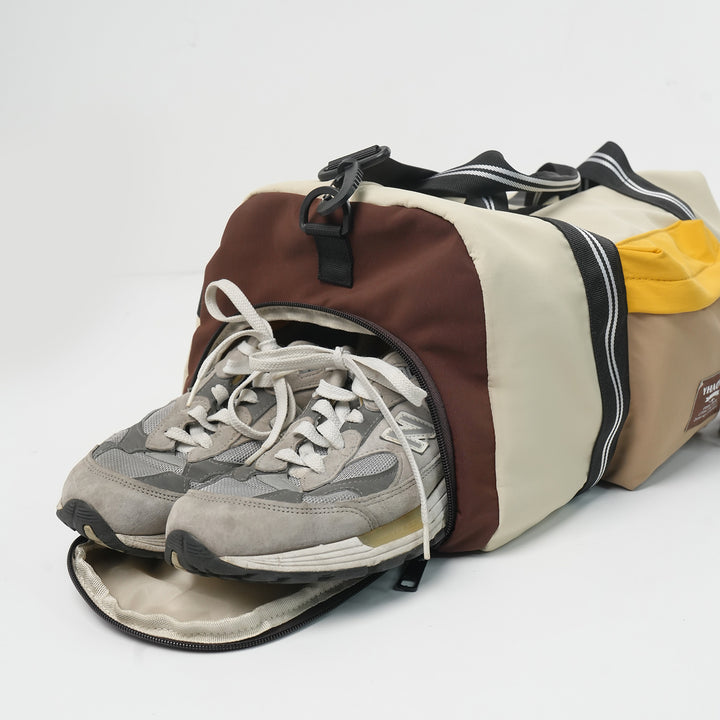 Sporty Duffel Bag With Multiple Function Pockets Bowlift