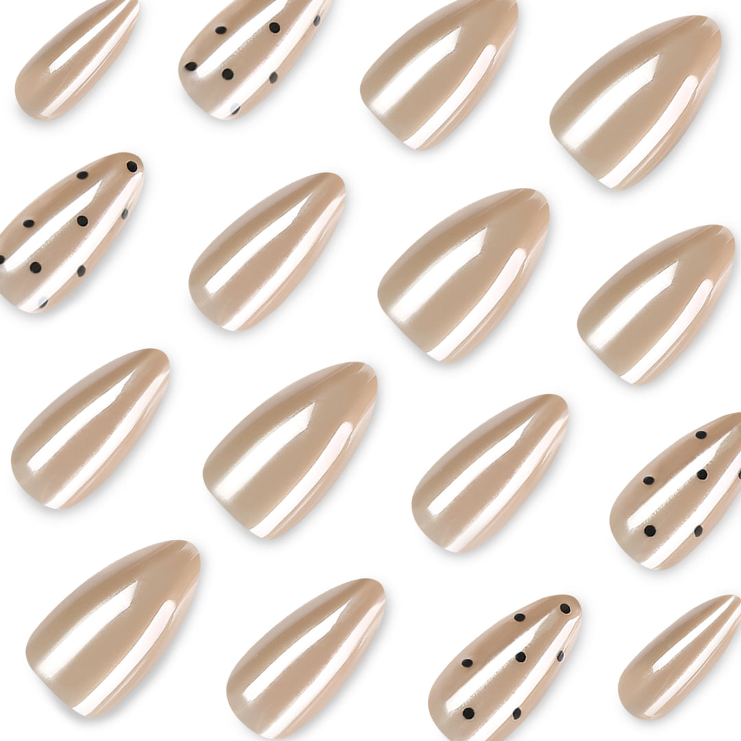 High-Quality Artificial Nails Bowlift