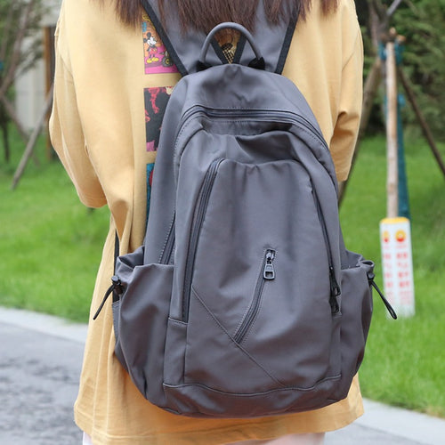 Everyday backpack with versatile compartments Bowlift