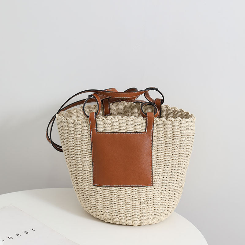 Basket bag with elegant leather detail Bowlift