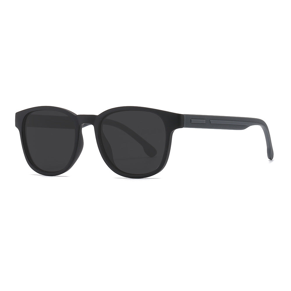 Women elegant sunglasses in minimalist design Bowlift