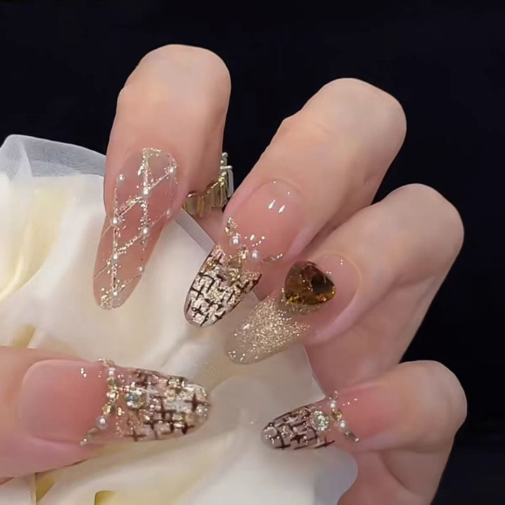 Glittering Artistic Press-On Nail Design Bowlift