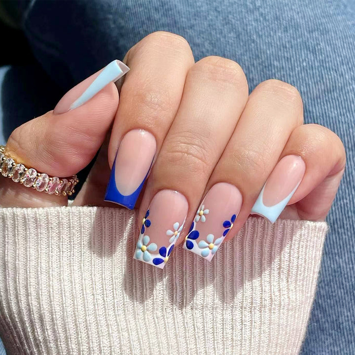 Artistic nail design with floral accents Bowlift