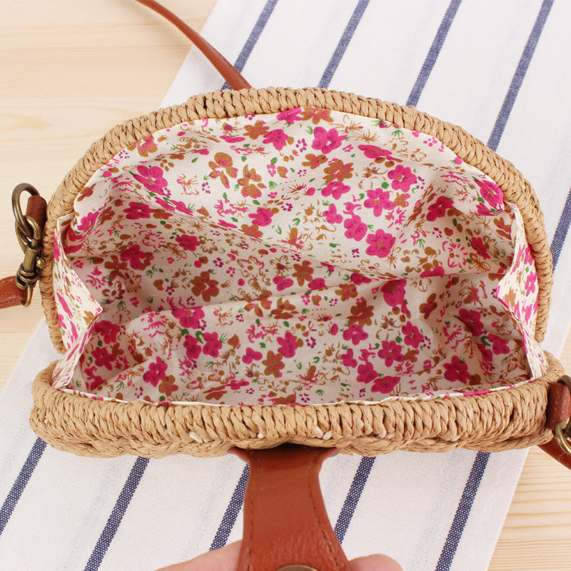 Rattan Shoulder Bag In Crescent Shape Design Bowlift