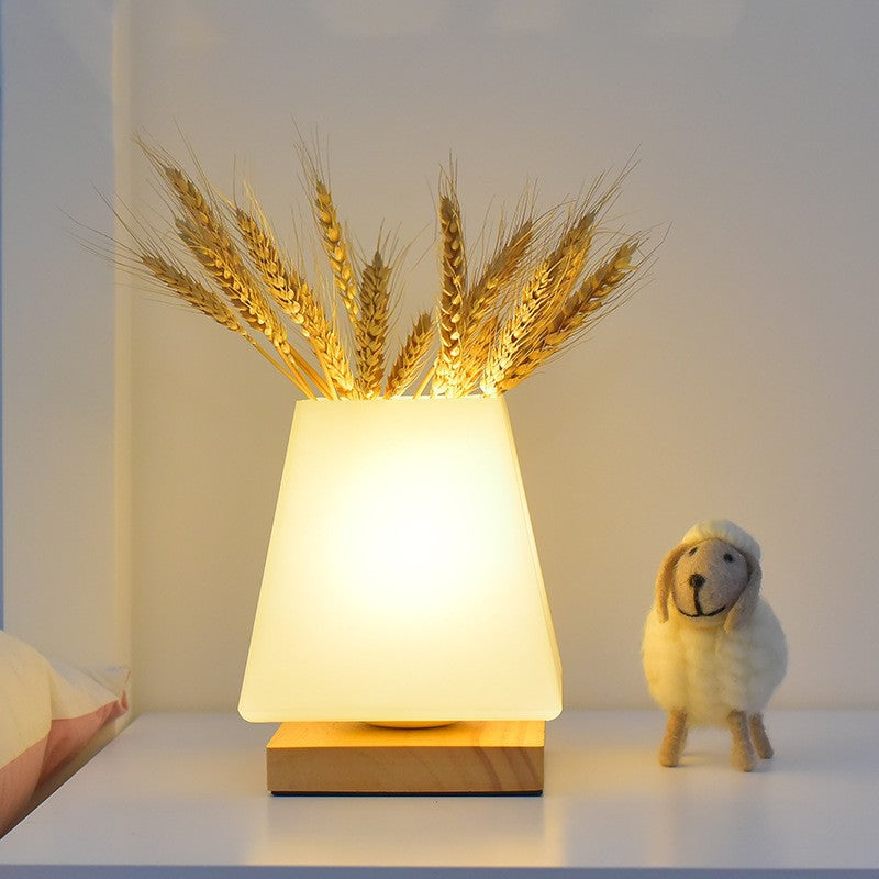 Modern Decorative Table Lamp