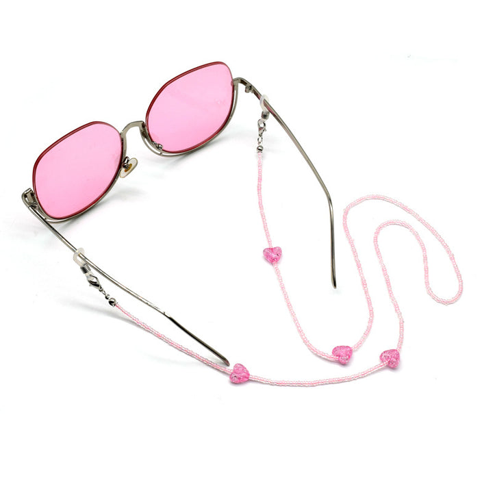 Heart-Embellished Beaded Eyewear Chain Bowlift