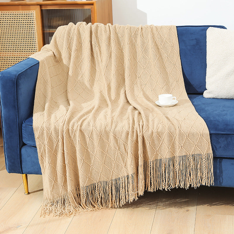Women High-quality and stylish fleece blanket with modern textured pattern Bowlift