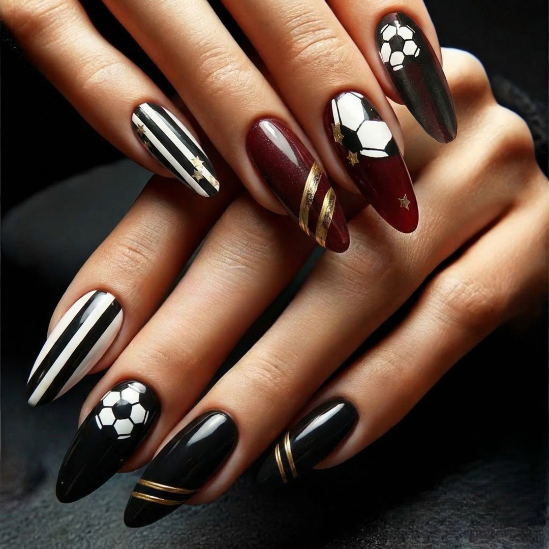 Sporty Art Nails Bowlift