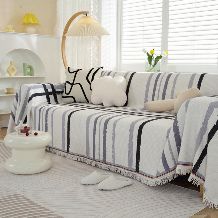 Decorative Patterned Throw Blanket