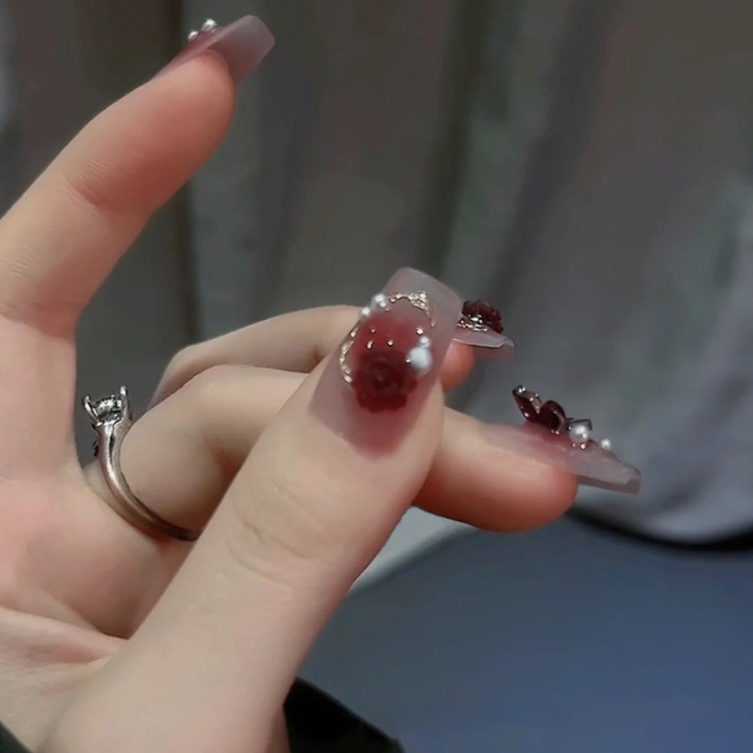 Nail art set with elegant 3D flower and butterfly decorations Bowlift
