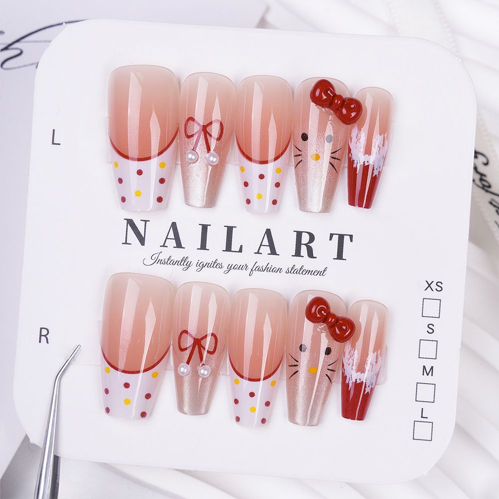 Glamorous artificial nails with playful 3D designs Bowlift
