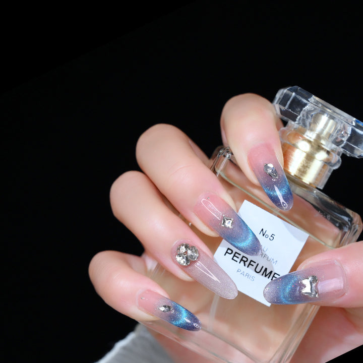 Glamorous Nail Art Collection Bowlift