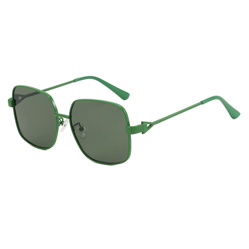 Women's square sunglasses with fashionable and sturdy frame Bowlift