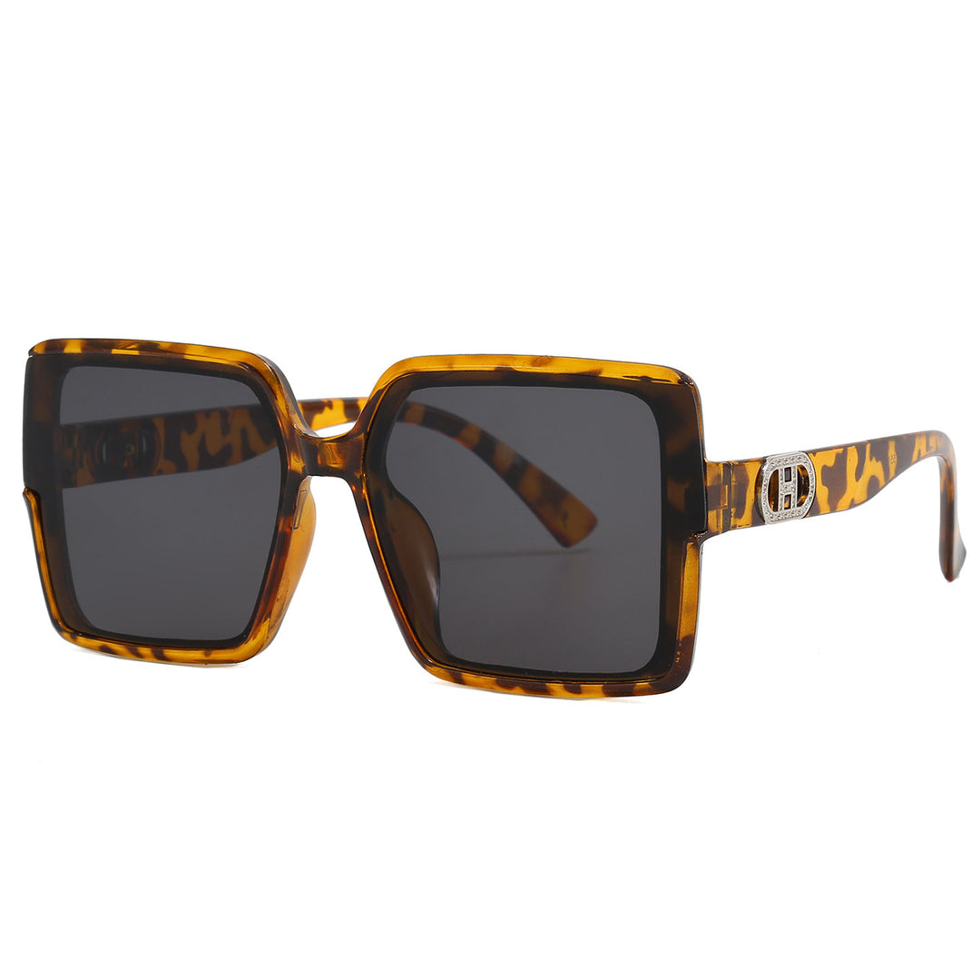 Women oversized sunglasses with ultra-modern design Bowlift