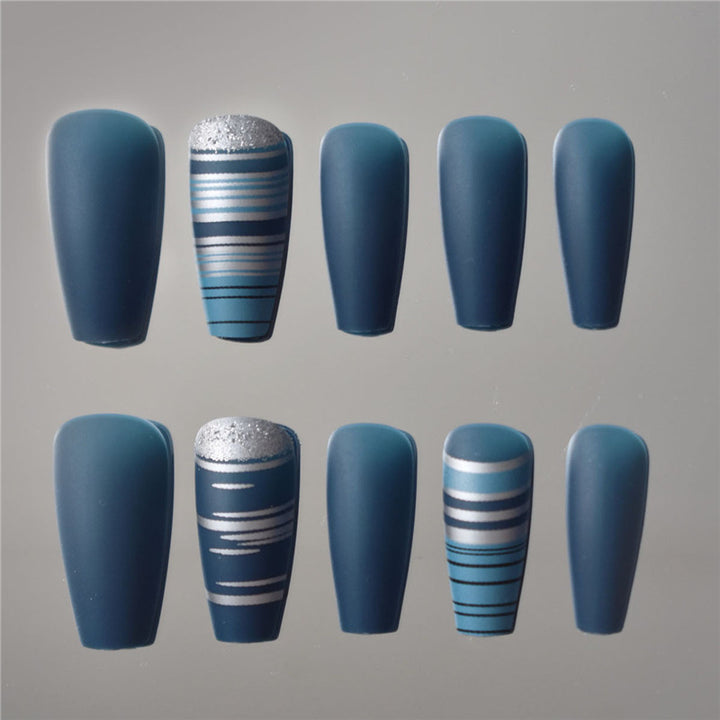 Fashionable Matte Finish Press-On Nails with Metallic Stripes Bowlift