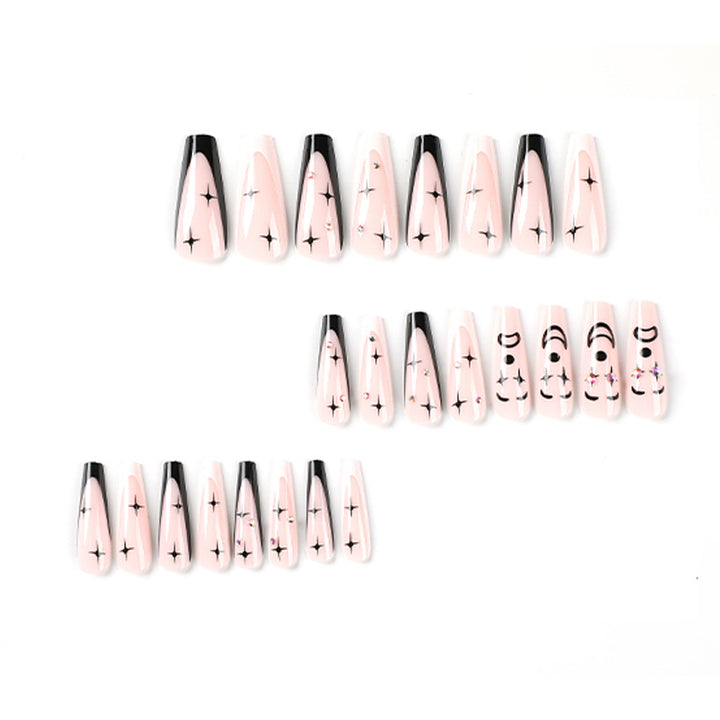 Nail art with heart and lip designs Bowlift