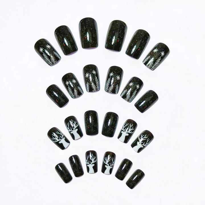 Artificial nails with festive winter motif Bowlift