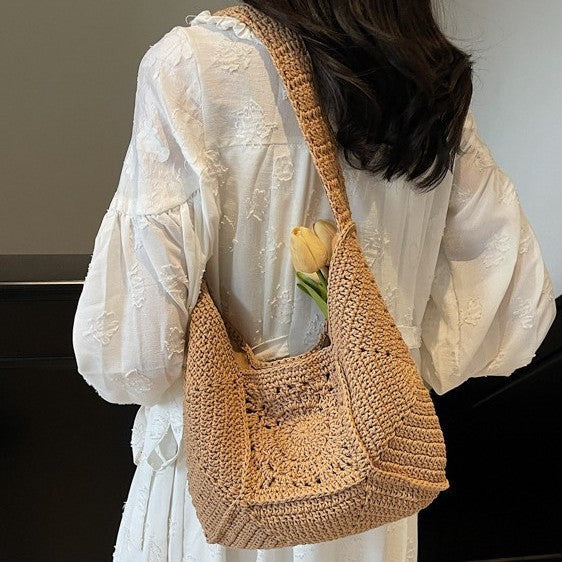 Macramé Shoulder Bag with Artistic Design Bowlift
