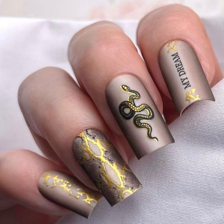 Creative Nail Art with Snake Design Bowlift