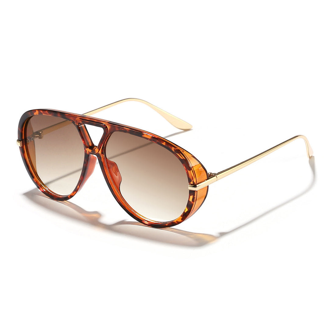 Ladies sporty sunglasses in striking pilot style Bowlift