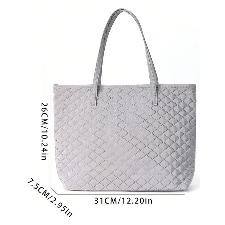 Fashionable handbag made of textured material Bowlift