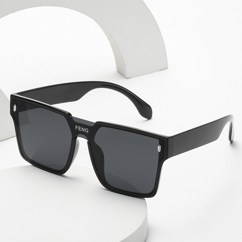 Women's fashionable square sunglasses with durable plastic frame Bowlift