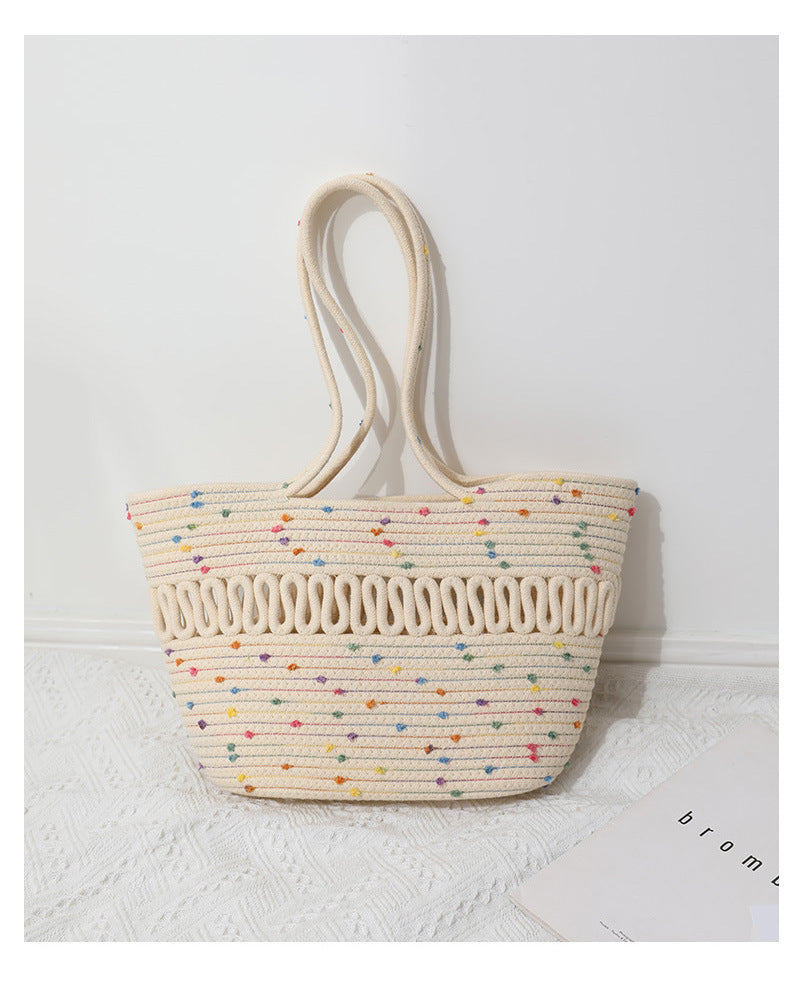 Elegant Handcrafted Beach Bag with Fine Braided Pattern Bowlift
