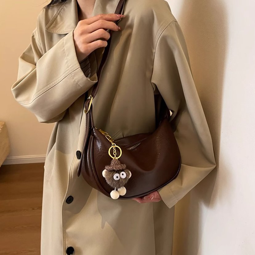 Luxurious Minimalist Handbag Bowlift