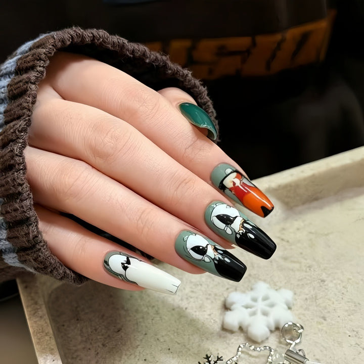 Creative artificial nails with charming 3D designs Bowlift
