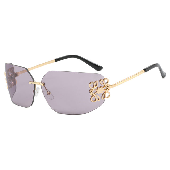 Ladies extravagantly designed sunglasses with elegant embellishments Bowlift