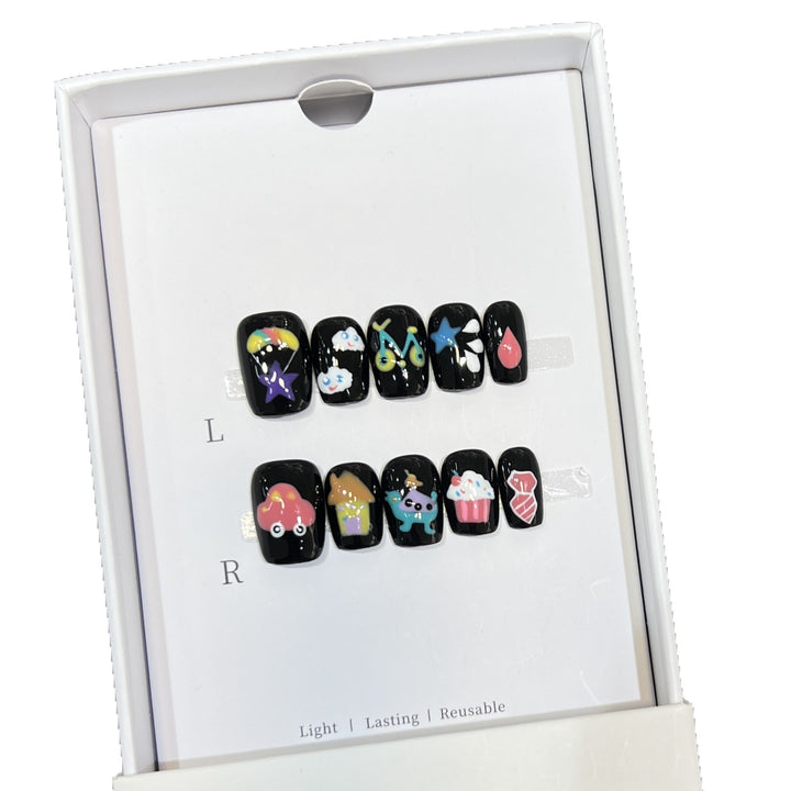 Whimsical Cartoon-Themed Press-On Nail Set Bowlift