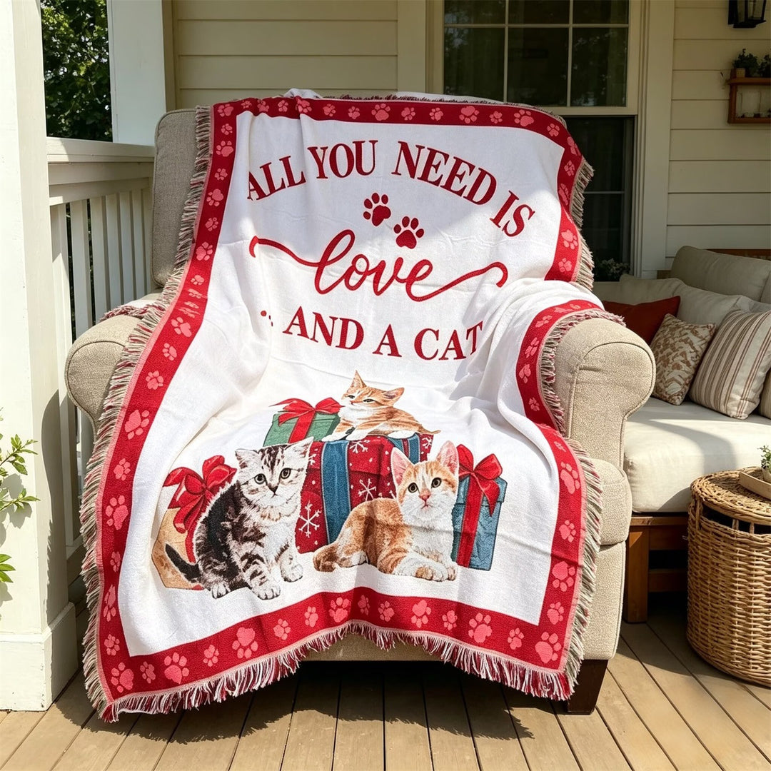 Cozy Cat-Themed Throw Blanket