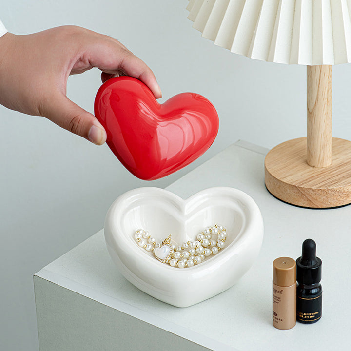 Heart shapes decorative bowl Bowlift