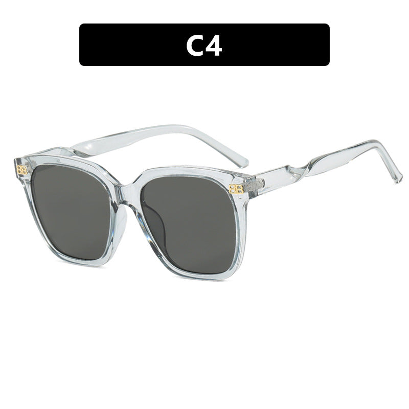Women square sunglasses with elegant frame structure and UV protection Bowlift