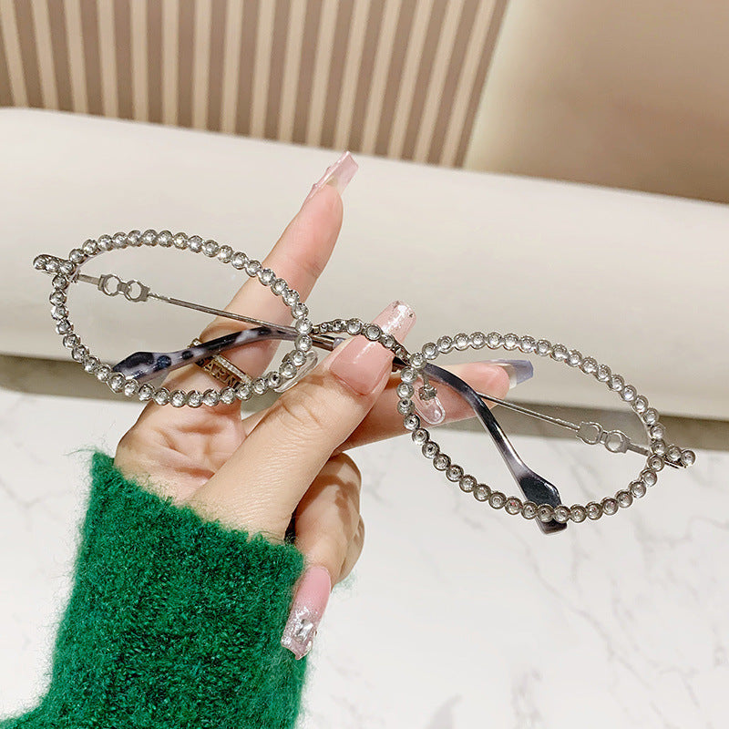 Ladies Designer Eyewear Frame with Extravagant Pearl Frame Bowlift