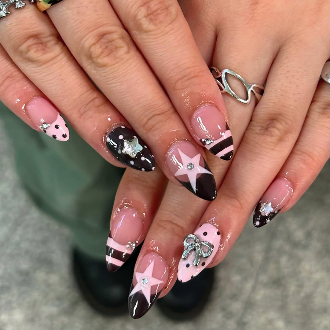 Fake nails with Playful Design Bowlift