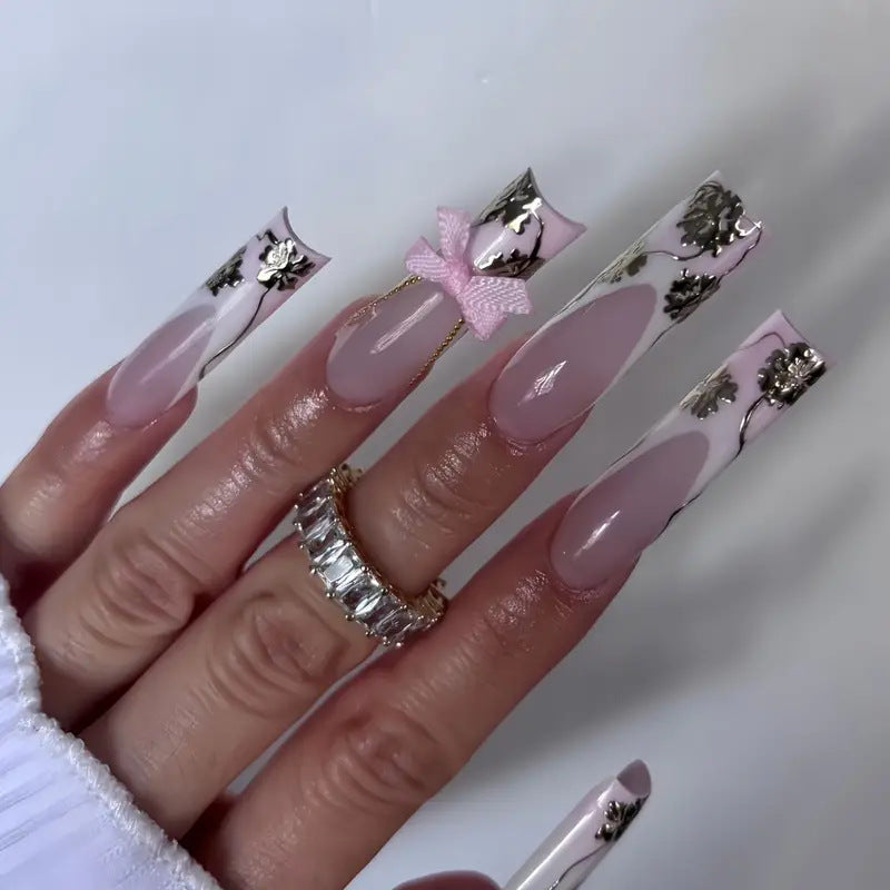 Floral Accent Decorative Press-On Nails Bowlift