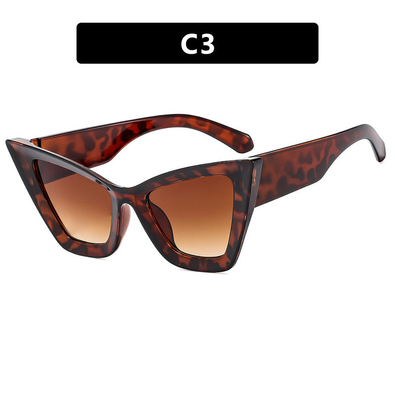 Women's Cat-Eye Sunglasses with Unique Wave Frame Bowlift