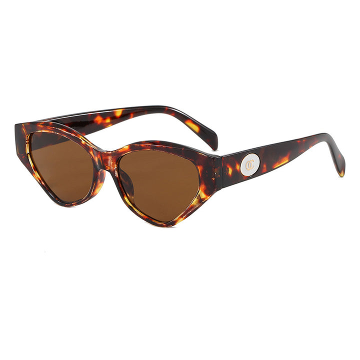 Ladies fashionable sunglasses in elegant design Bowlift