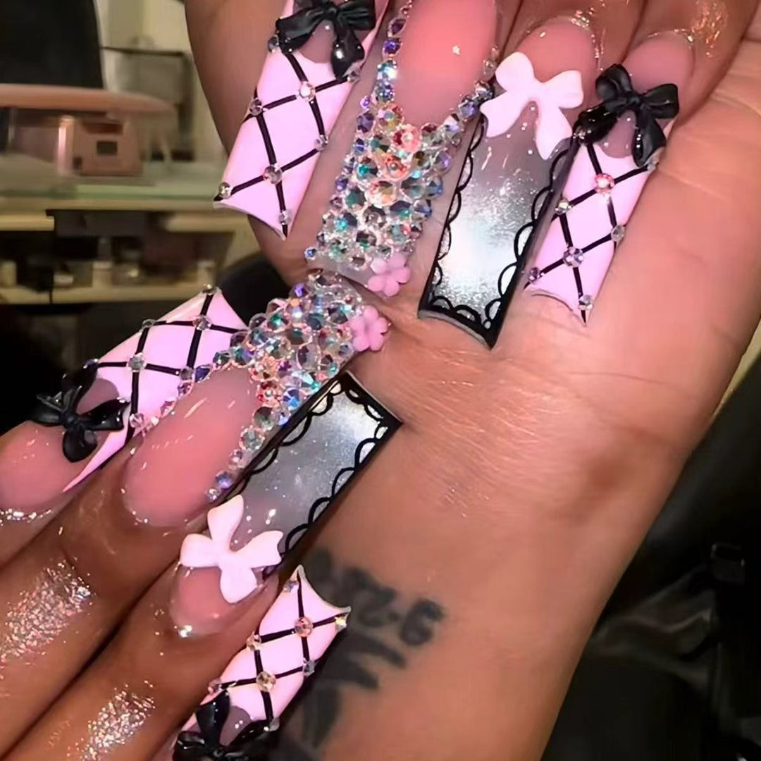 Glamorous Statement Nail Art Extensions Bowlift