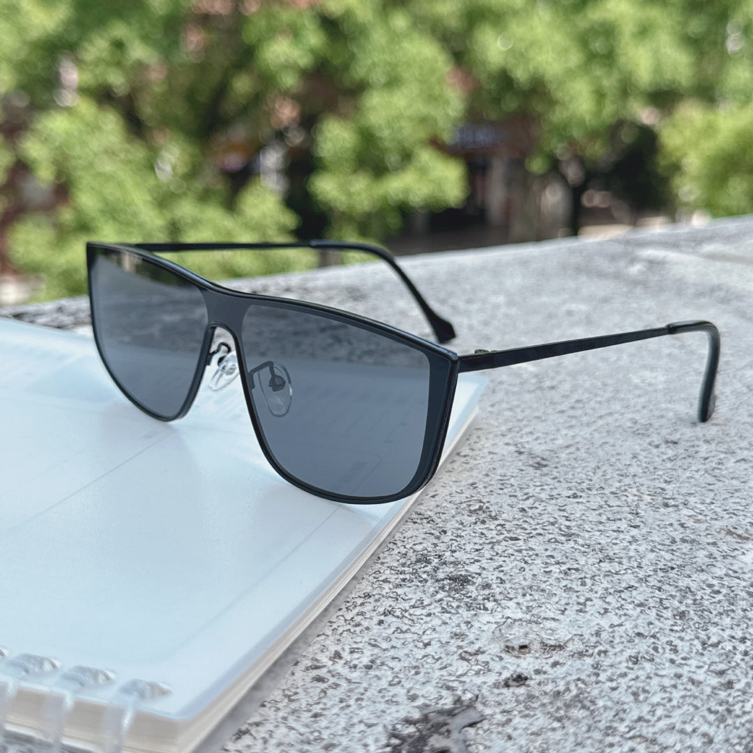Oversized Shield Sunglasses Bowlift