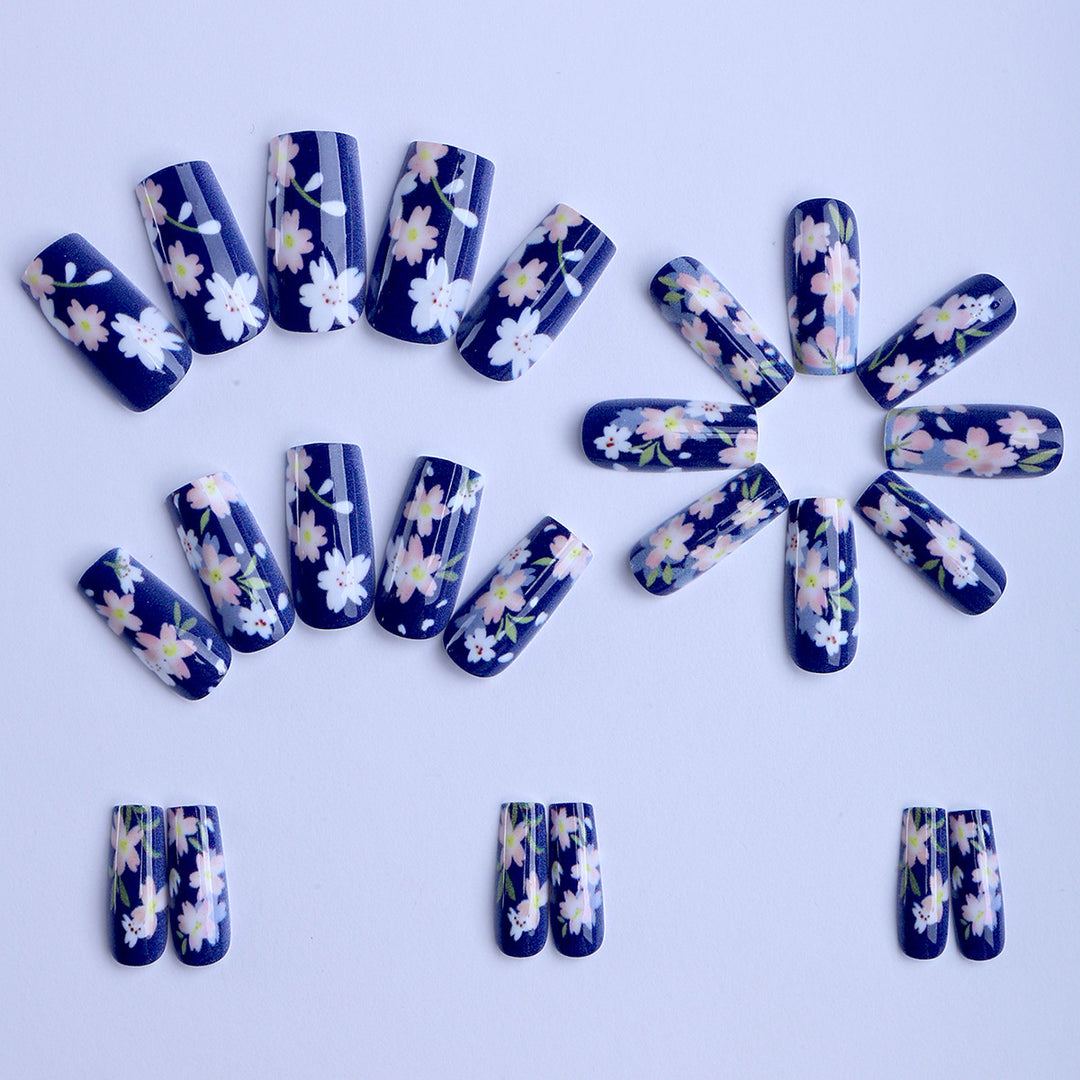 Artificial Nails in Floral Design Bowlift