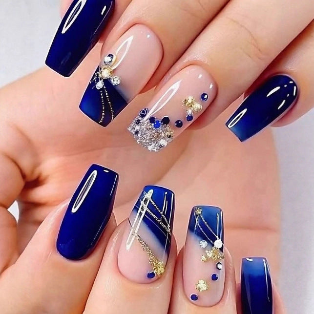 Artificial nails with floral 3D applications Bowlift