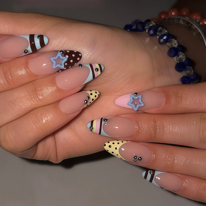 Creative Decorative Press-On Nail Art Set Bowlift