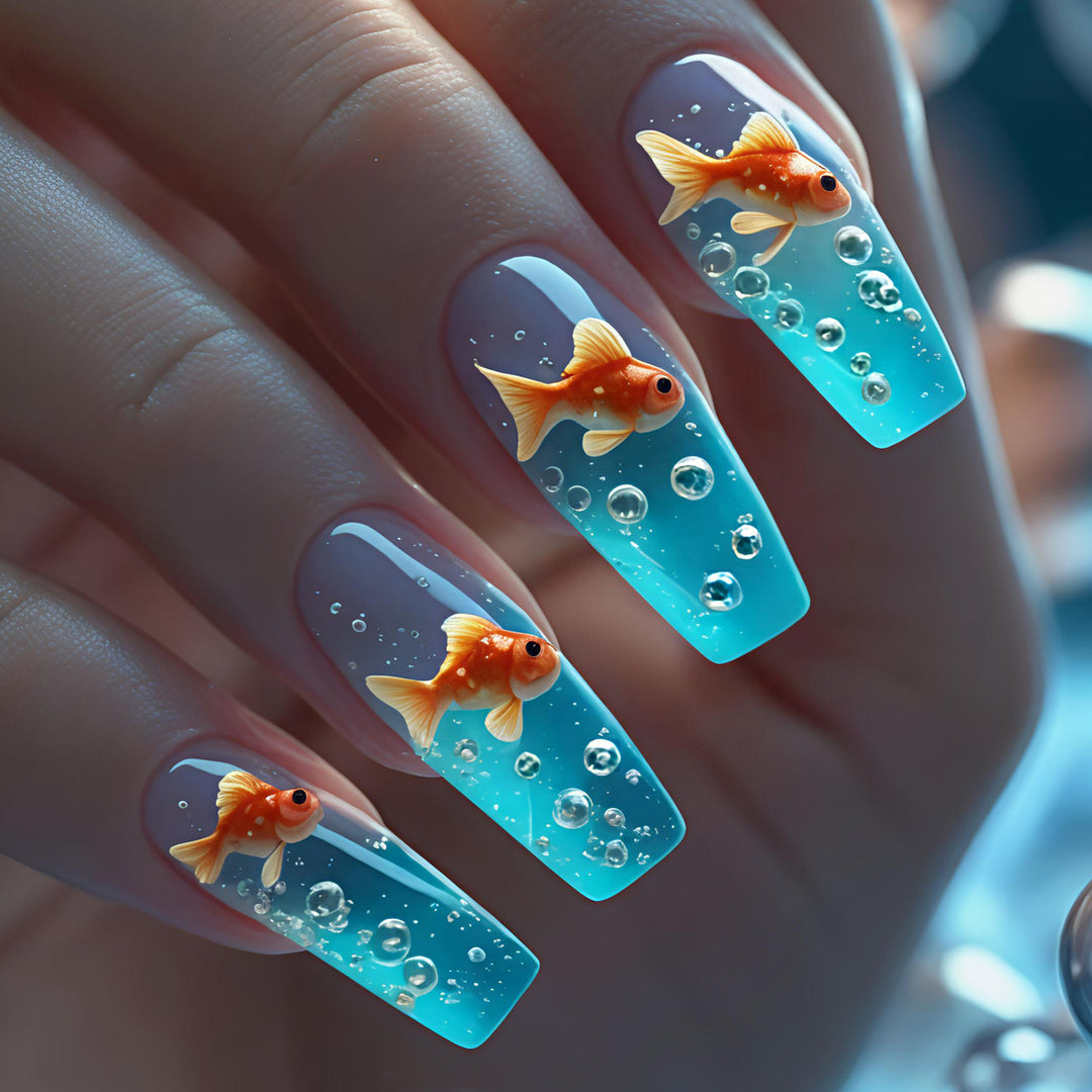 Artificial nail design with golden fish Bowlift