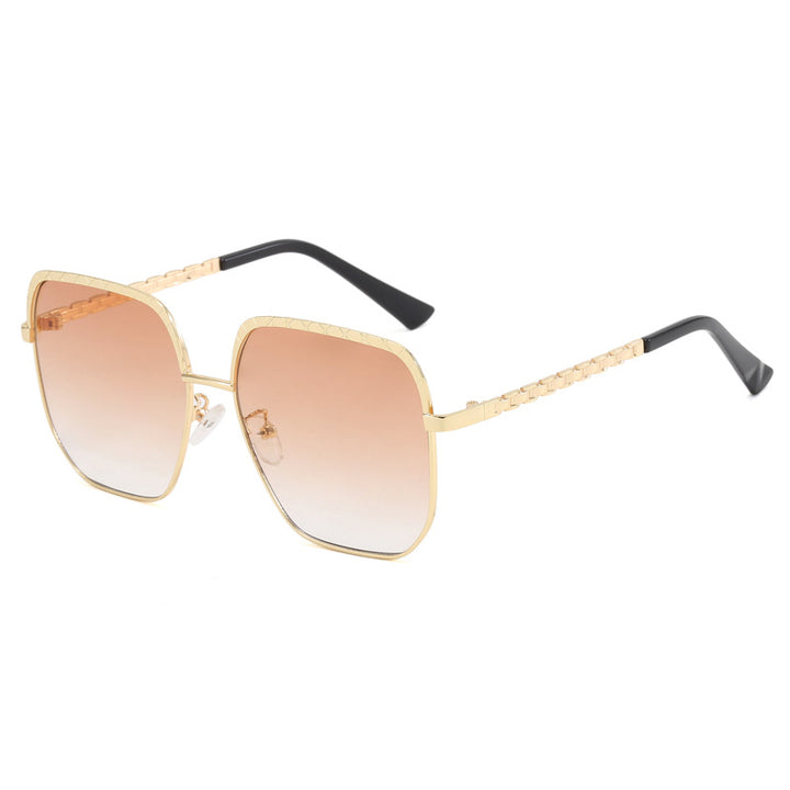 Ladies' fashionable sunglasses with square frame and stylish details Bowlift